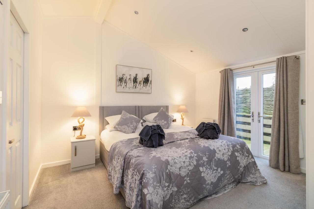 Wolds Away Lodge Huggate